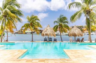 Villa Devries C4 near Jan Thiel Private Beachfront Pool - 0