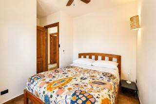 Villa Louise 4BR Modern Villa - Few Steps from the Beach - 4