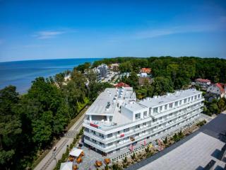 Klifowa 22 Rewal Apartament Leśny przy plaży - 0
