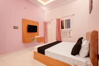 HOTEL O SR Guest House - 0