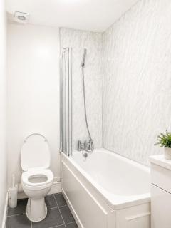 Stunning 1BR Apartment Brixton Sleeps 4 - 3