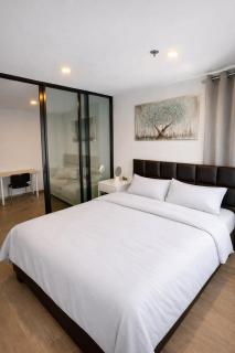 Modern Bangna Condo Near BTS Station, Bangkok - 9