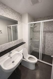 Modern Bangna Condo Near BTS Station, Bangkok - 5
