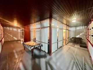 Urban Hideout with Sea View - 5