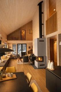 Beautiful Architecture By Vågslidvatnet Lake - Vågsli - 8