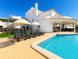 Villa Cristina 17 - Pool & 10 min walk from beach - 5