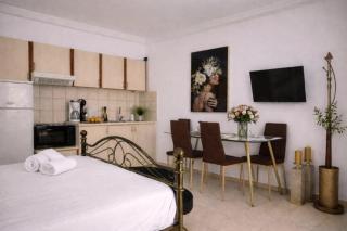 Sun Suite - 7