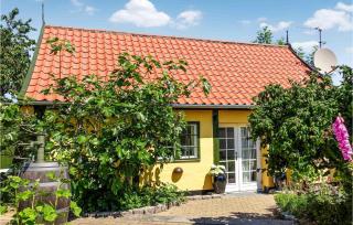 2 Bedroom Beach Front Home In Svaneke - 0