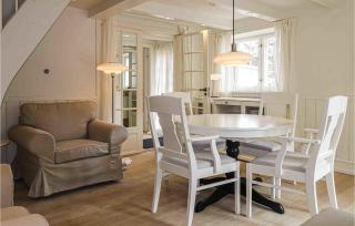 2 Bedroom Beach Front Home In Svaneke - 8