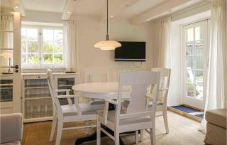 2 Bedroom Beach Front Home In Svaneke - 7