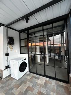 Balcony View Apartments with Fast WiFi near Subway - 5