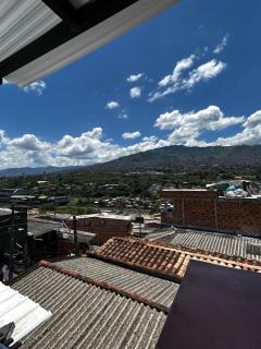 Balcony View Apartments with Fast WiFi near Subway - 9