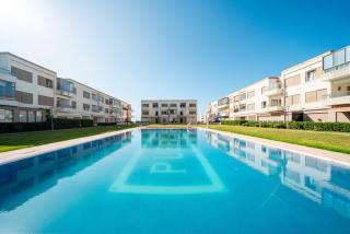 Bright apartment with sea view - 7