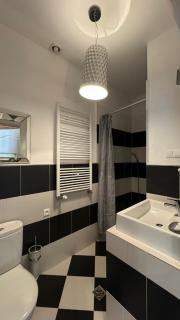 Summertime Suites - 8