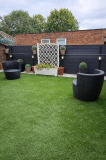 Tranquility and calm in Brixton - 1