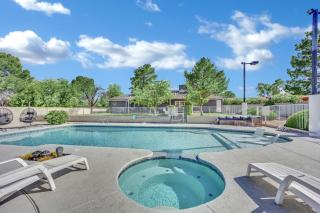 LV Villa Sleeps 16 Pool Spa Gameroom Near Strip - 1
