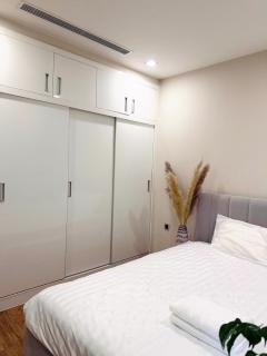 Full-house 2 bedroom apt in Vinhomes Greenbay near Marriot hotel - 3