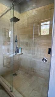 Fully Equipped Condo with Spectacular Lake View - 5