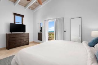 20% Off May 25-27 Ocean Views Grace Bay2 - 3