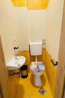 Apartments with parking space Nemira, Omis - 25512 - 2