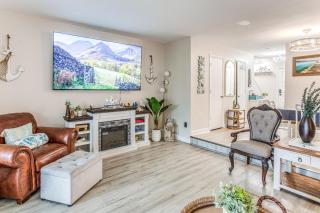 Patio & Balcony! NMB Townhome < 2 Mi to Shore - 5