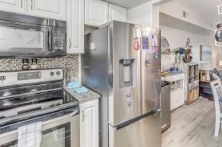 Patio & Balcony! NMB Townhome < 2 Mi to Shore - 2