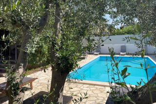 Family-friendly apartments with swimming pool Novigrad - 25170 - 3