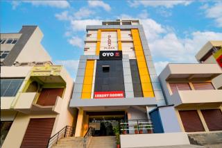 Hotel O A.R Grand - 9
