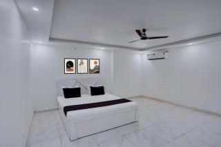 SPOT ON S S Hotel - 7