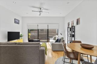 Ascot Vale - Lovely 2 bedroom townhouse close to everything! - 2