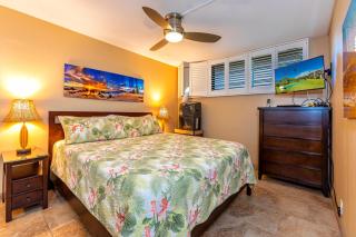 Maui Parkshore #412 Ocean View in the Heart of Kihei, Walk to Kamaole Beach - 1