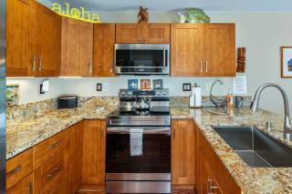 Maui Kamaole #J-103 Ground Floor, Full A/C, Across Kamaole III Beach, Hot Tub - 1