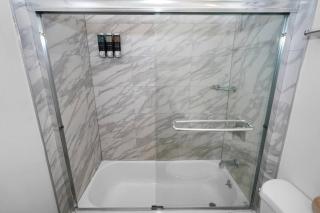 South Loop 2BR Chicago 420-Friendly Near McCormick & Chinatown - 1