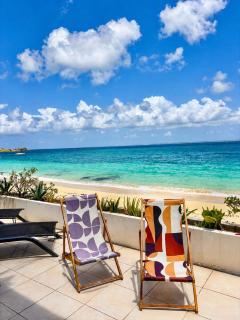 Unmatched Oceanfront Living in Grand Case, unique appt in grand case beach, perfect for families - Grand Case - 5