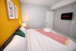 Cozy 3BR Chicago Garden Apartment Near Loyola & Downtown - 3