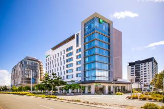Holiday Inn & Suites Sunshine Coast by IHG - 0