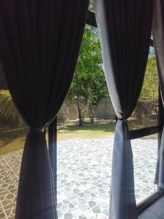 4 bedrooms indoor kitchen 2 Bathrooms - 5