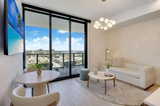 Miami Beach Luxury Condo - 5 Minutes from Beach - 9