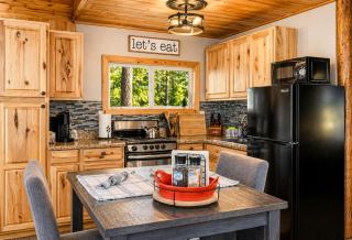 Camp David Cabin - 2