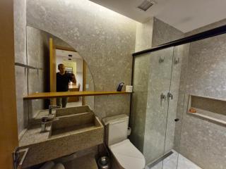 Premium GAV Resort, Andar Alto, Vista Mar e Piscinas - 9