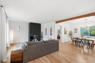 The Oasis 3BR Home, Fire Pit & BBQ , Sleeps 8 - 7