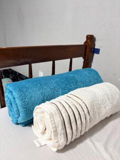 Casa com 5 Studios Central e 8 minutos do Paraguai - Grupos até 20 pessoas - 2