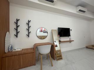 River and City View Studio at Sutera Bay - 2