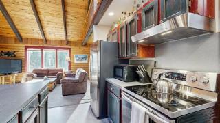 Custom Cabin - Hot Tub Near McCall & Brundage - 1