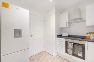 Esher House - 6