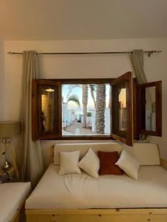 Oia seafront house - 4