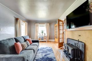 Nearby Wesley | Ping Pong, Foosball, & Games! - 7
