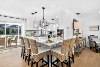 Spacious Clearwater House 4BR 3BA Private Pool - 2