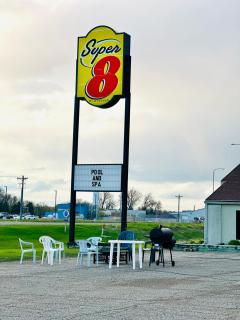 Super 8 by Wyndham Watertown - 0