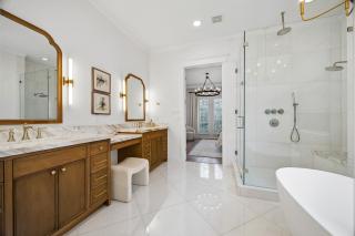 Home with Elevator near Med Center, MDAnderson, NRG, RU - 2